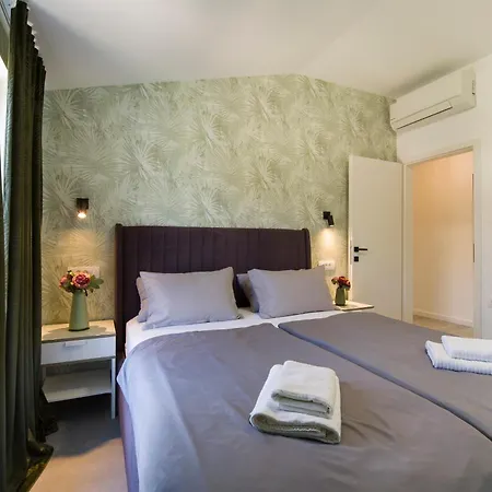 Appartement Joy Heated Pool