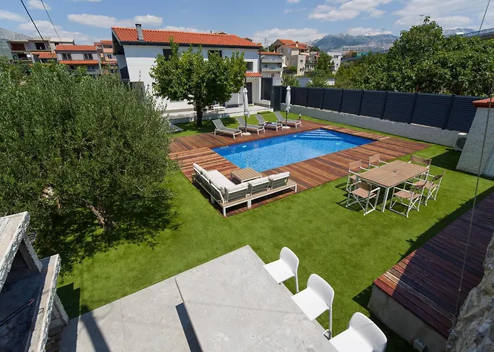 Villa Joy Heated Pool ספליט