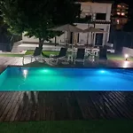 Villa Joy Heated Pool