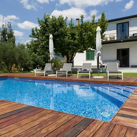 Joy Heated Pool *