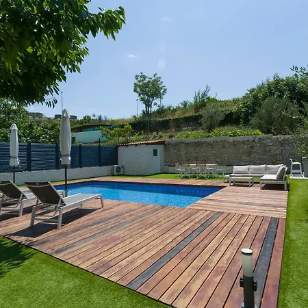Joy Heated Pool Apartment Split